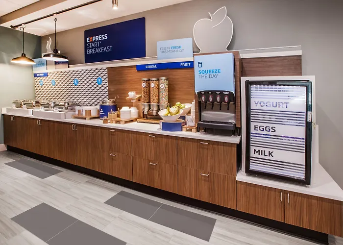 Holiday Inn Express St. Ignace-Lake Front By Ihg